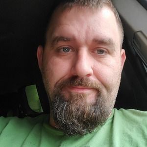 Meet your Posher, Chuck